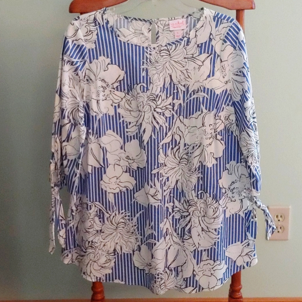 Gorgeous Tunic! Beautiful Trendy Style!
